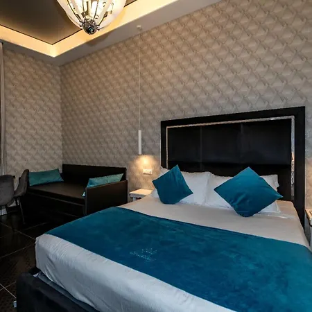 Oda ve Kahvaltı Sole Luxury Napoli